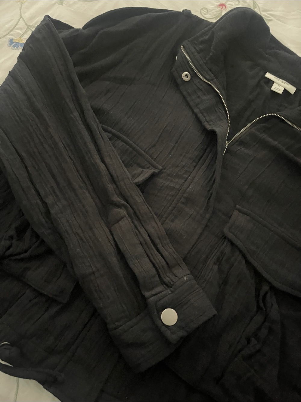 On 5th Women's Black Gauzy Lightweight Jacket